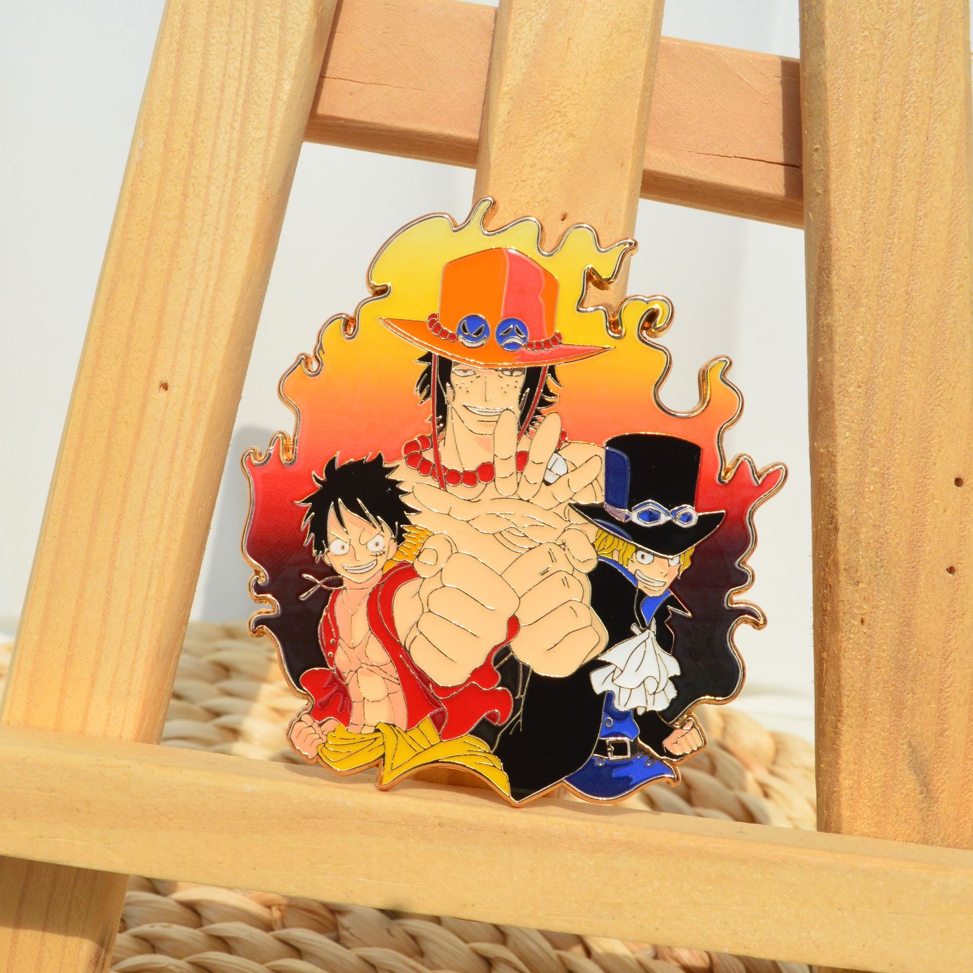 Ace Luffy Sabo Enamel Pins Pen - Anime Cosplay Luffy incelemesi ve fiyatı