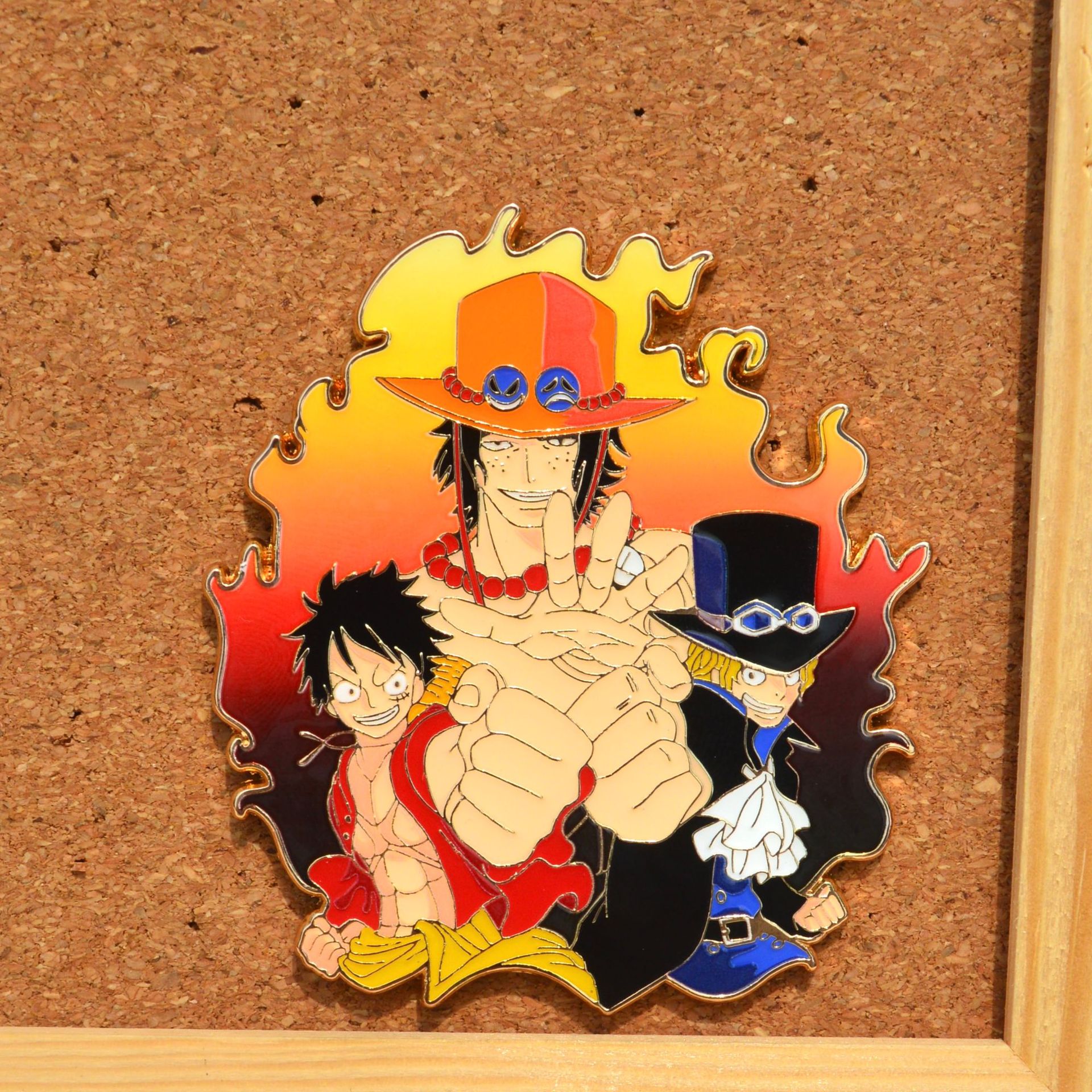 Ace Luffy Sabo Enamel Pins Pen - Anime Cosplay Luffy incelemesi ve fiyatı