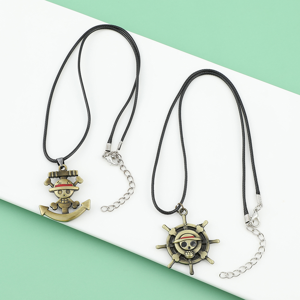 One Piece Skull Logo Necklace  - Anime Cosplay Luffy incelemesi ve fiyatı